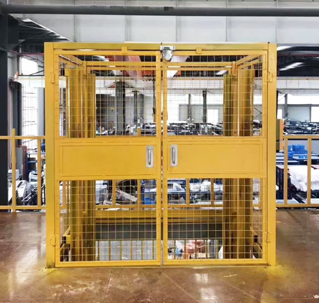 南通智能导轨式升降机亮相